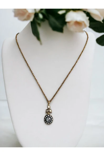 Elmas Montür Zirkon Taşlı Yuvarlak Kolye ürün görseli