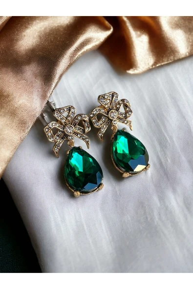 Zirkon Taşlı Fiyonk Küpe - Resim 4