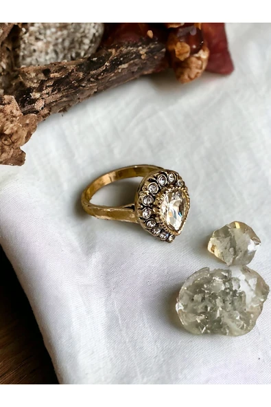 Kristal Taşlı Su Damlası Yüzük - Resim 2