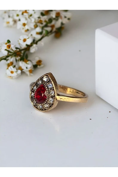 Kristal Taşlı Küçük Su Damlası Yüzük - 8