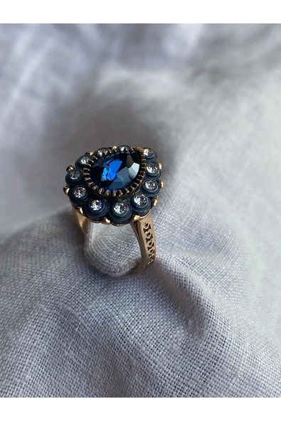 Zirkon Taşlı Su Damlası Yüzük - Resim 12