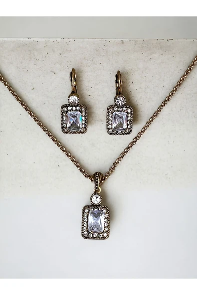 Zirkon Taşlı Baget Kolye ve Küpe Seti