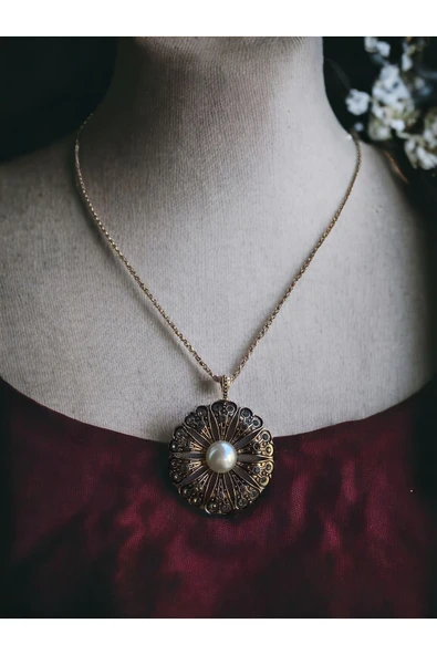 Black Diamond Swarovski Taşlı İnci Çiçek Kolye