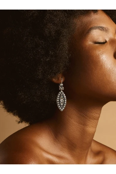 Zirkon Taşlı Elmas Montür Mekik Küpe - Resim 3