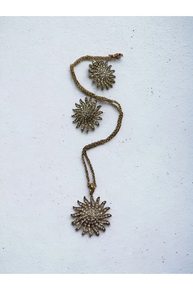 Zirkon Taşlı Çiçek Figür Kolye Ve Küpe Seti - 2