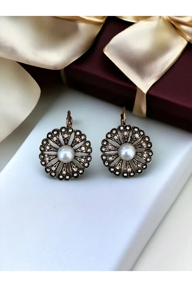 Kristal Taşlı İnci Çiçek Küpe - 2