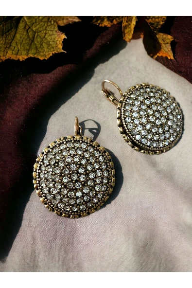 Zirkon Taşlı Daire Küpe ürün görseli