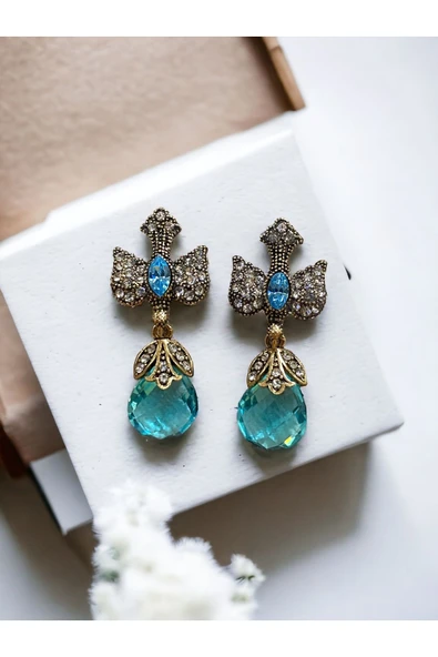 Kedi Gözü Kristal Taş Sallantılı Kırlangıç Figürü Küpe - Resim 2