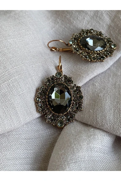 Yakut Kırmızı Zirkon Taşlı Küpe - 11