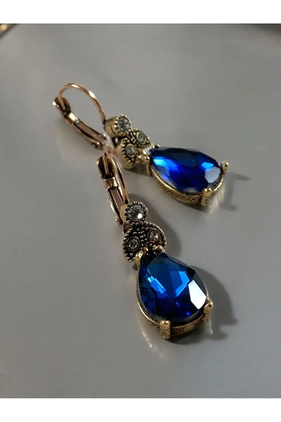 Kristal Taşlı Su Damlası Sallantılı Küpe - Resim 12