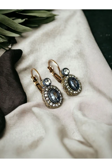 Oval Kesim Zirkon Taşlı Küpe - Resim 2