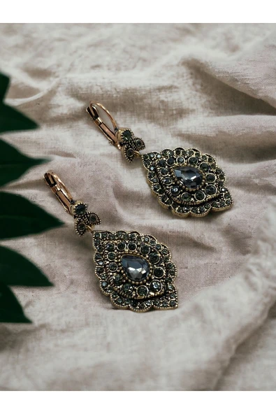 Kristal Taşlı Sallantılı Küpe - 5