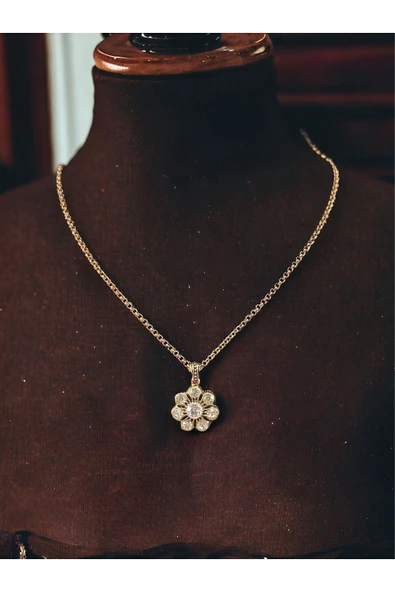 Papatya Model Zirkon Taşlı Kolye ürün görseli