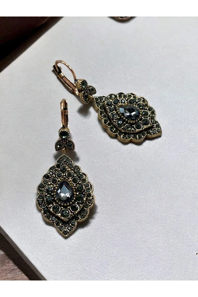 Kristal Taşlı Sallantılı Küpe - 3