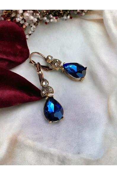 Kristal Taşlı Su Damlası Sallantılı Küpe - Resim 11