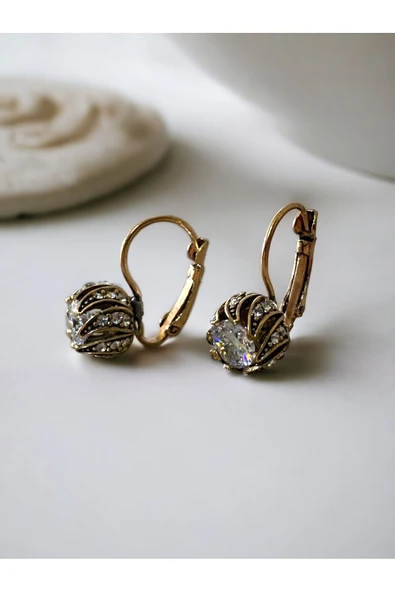 Zirkon Taşlı Sarmal Küpe - Resim 3