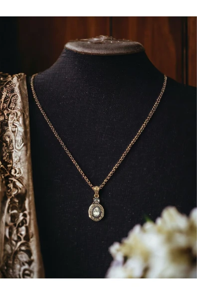 Oval Kesim Zirkon Taşlı Kolye - 3