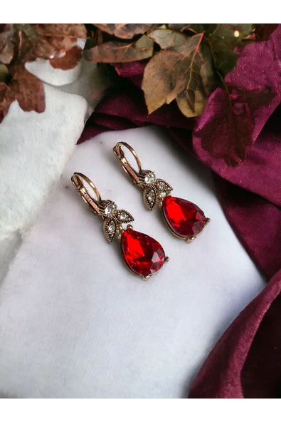 Kristal Taşlı Su Damlası Sallantılı Küpe - Resim 2