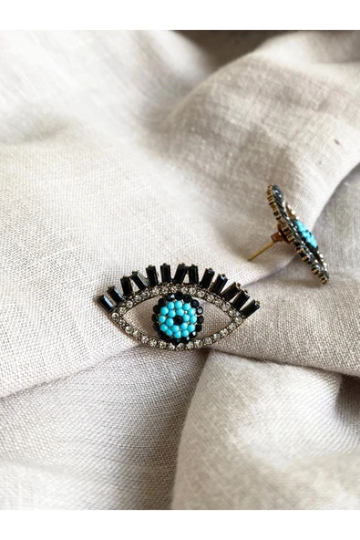 İşlemeli Black Diamond Göz Küpe ürün görseli