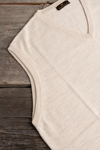 V Yaka Battal (Büyük Boy) Yünlü Kolsuz Triko Süveter - 4