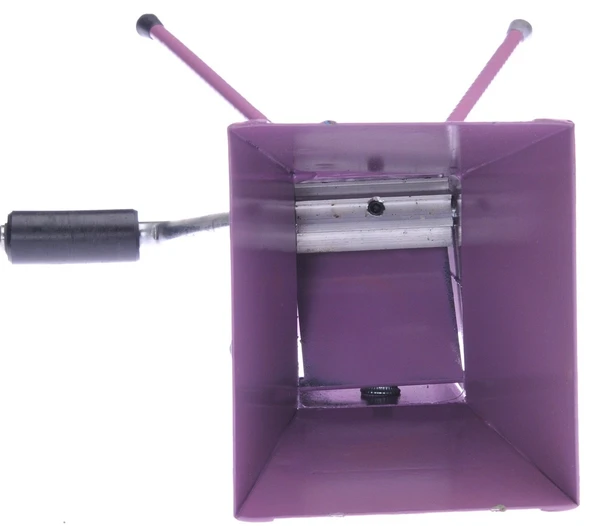 Kollu Fındık ve Ceviz Kırma Makinesi - 2