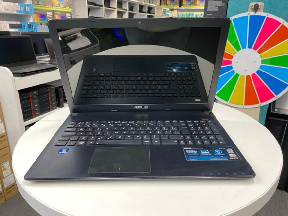 Asus Notebook X501A Celeron B815 8Gb 128Gb Ssd 15.6" Hd Wın7 (Bx Laptop) 2.EL 3Ay Garanti