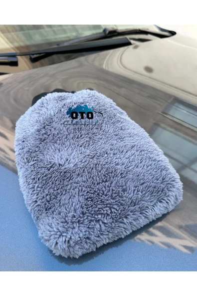 euroist 4’lü Profesyonel Araç Yıkama Seti – Köpük Atan Pompa, Detay Fırça, Mikrofiber Eldiven, Güderi Bez - 4