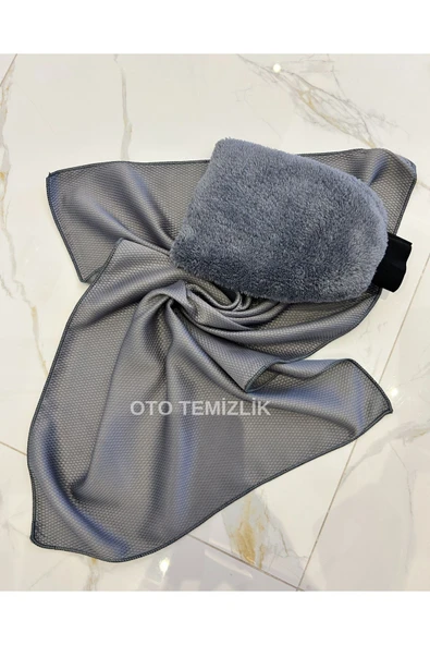 2'li Oto Yıkama Seti: Mikrofiber Araba Yıkama Eldiveni ve Cam Bezi 50x70cm - İz ve Leke Bırakmaz