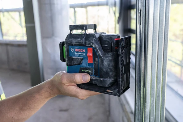 Bosch GLL 12V-100-33 CG 12v Akü - 3