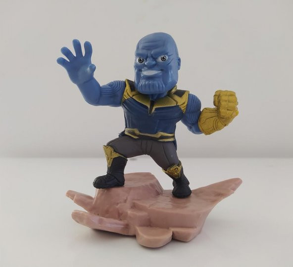 Thanos Avengers 3D Figür Oyuncak Masaüstü Süsü Biblo 10 cm - 1