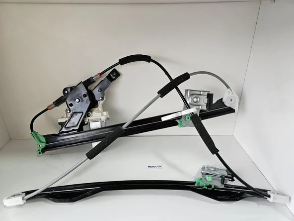 Ford Mondeo 3 Ön Cam Krikosu Komple Motorlu Sağ Yolcu Tarafı 8 Pinli 1S71F23200BX