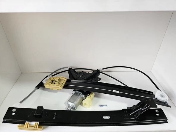 Ford Focus Ön Cam Krikosu Komple Motorlu Sol Şoför Tarafı 6 Pinli BM51A23201BF