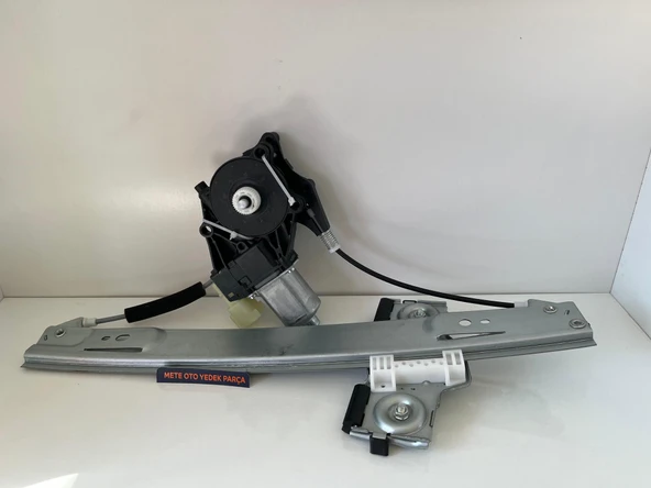 Ford Fiesta Ön Cam Krikosu Komple Motorlu Sol Şoför Tarafı 6 Pinli 8A61A23201BJ