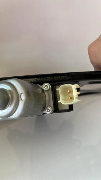 Ford Ranger Ön Cam Krikosu Komple Motorlu Sağ Yolcu Tarafı 2 Pinli AB392123200CG - 2