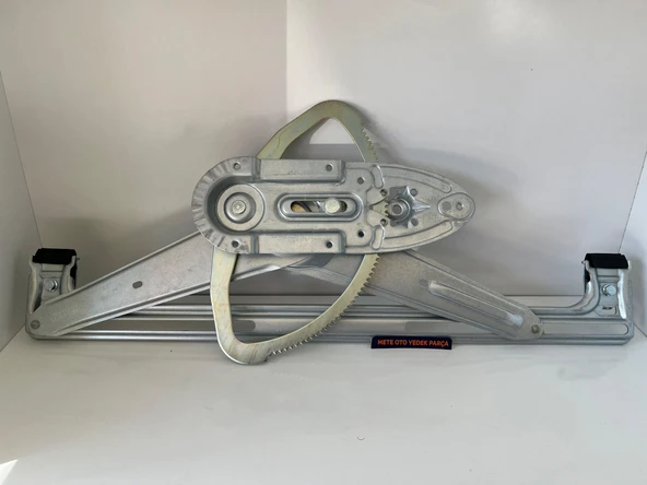 Ford C-max Ön Cam Krikosu Elektrikli Tip Sol 2003-2011