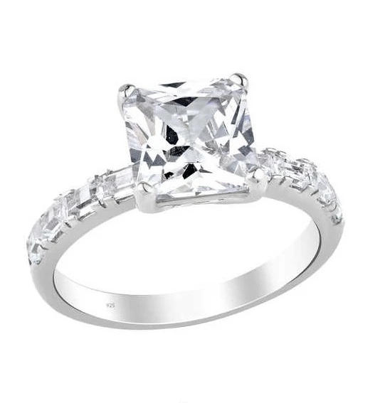 Zemin Taşlı Prenses Kesim Tek Taş Gümüş Beyaz Yüzük GMS1981 ürün görseli