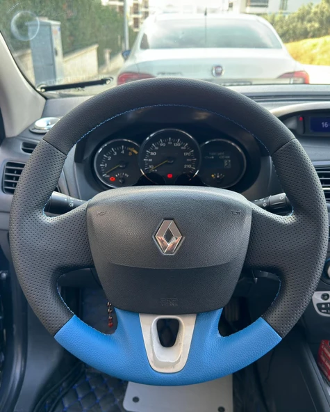 Renault Fluence Tuşsuz Araca Özel Direksiyon Kılıfı (MAVİ NOKTA DÜZ )