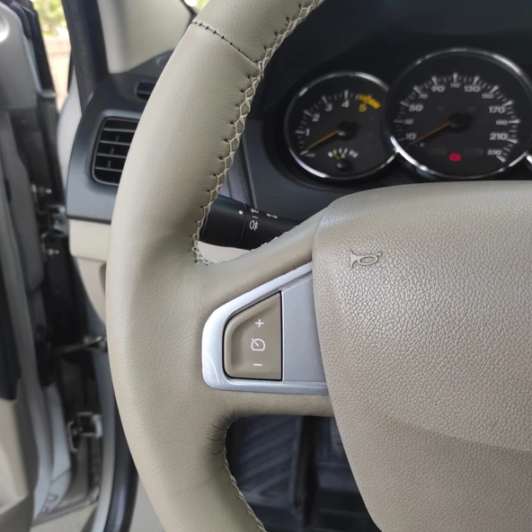 Fluence Araca Özel Direksiyon Kılıfı - Resim 7