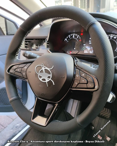 Clio 5 Araca Özel Direksiyon Kılıfı (Noktalı Alcantra) ürün görseli