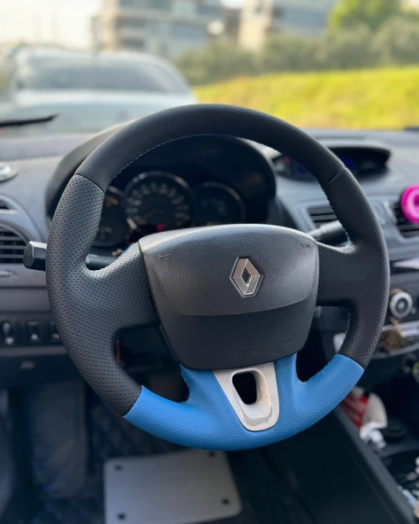 Renault Fluence Touch Araca Özel Direksiyon Kılıfı (Soft Nokta Düz Mavi Deri Mavi İp) ürün görseli