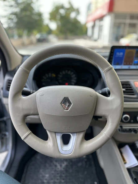 Fluence Araca Özel Direksiyon Kılıfı Tuşsuz Kapaklı Aracınızın Direksiyonuyla Teyit Ediniz ürün görseli