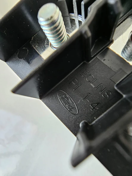 Ford Courier Akü Üst Kutup Başı Sigorta JT7614A073AA - Resim 2