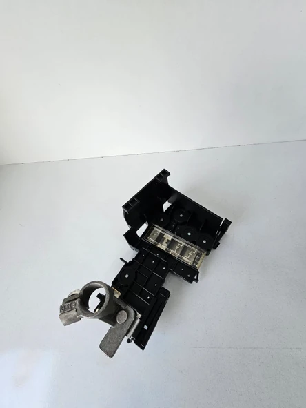 Ford Courier Akü Üst Kutup Başı Sigorta JT7614A073AA - Resim 3