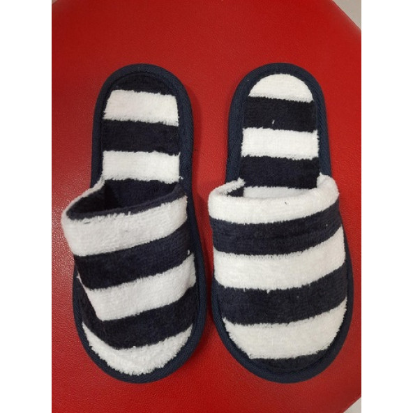 HAVLU BANYO TERLİĞİ (ÇOCUK İÇİN) - ÜZERİNDE : ‘’SİYAH BEYAZ ÇİZGİLİ'' RENK: SİYAH/BEYAZ - 7