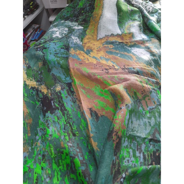 Luisido S 868 -Desenli Fular-Şal-Pareo- Yeşil renk desenli -90 x194 cm
