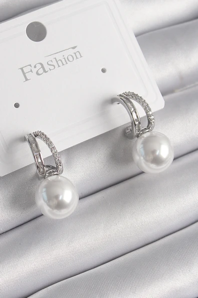 Pirinç Gümüş Renk Zirkon Taşlı Halka İnci Detay Kadın Küpe - TJ-BKP9986 ürün görseli