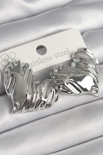 Pirinç Gümüş Renk İşlemeli Kalp Model Kadın Küpe - TJ-BKP10224 ürün görseli