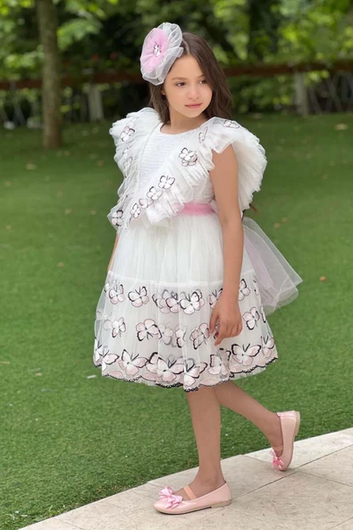 Kız Çocuk Sıfır Kol Omzu Fırfırlı Üzeri Kelebek Desenleri Eteği Tüllü Beyaz Abiye - Resim 3