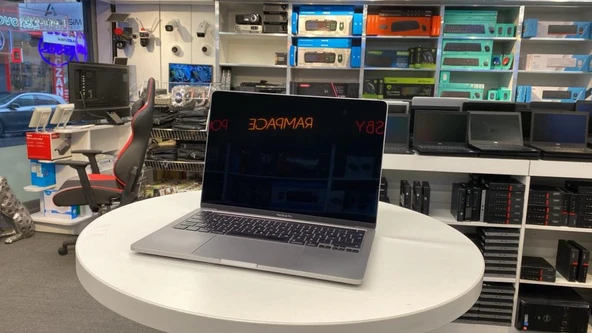 Apple MacBook Air A1466 EMC 2925 İ5 5350U 8GB LPDDR3 512GB SSD 1.5GB HD 6000 13.3" 2017 Bx Laptop ürün görseli