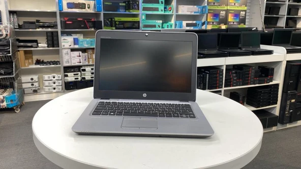 Hp 2.El Notebook Elıtebook 820 G3 İ5 6200U 8Gb Ddr4 240Gb Ssd 12.5''hd Sıfır Batarya Bx Kalite ürün görseli